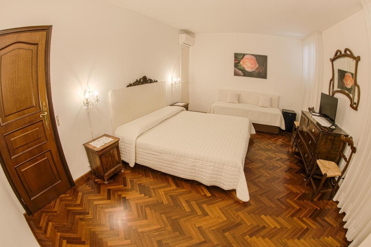Ai Giardini Di San Vitale 3*