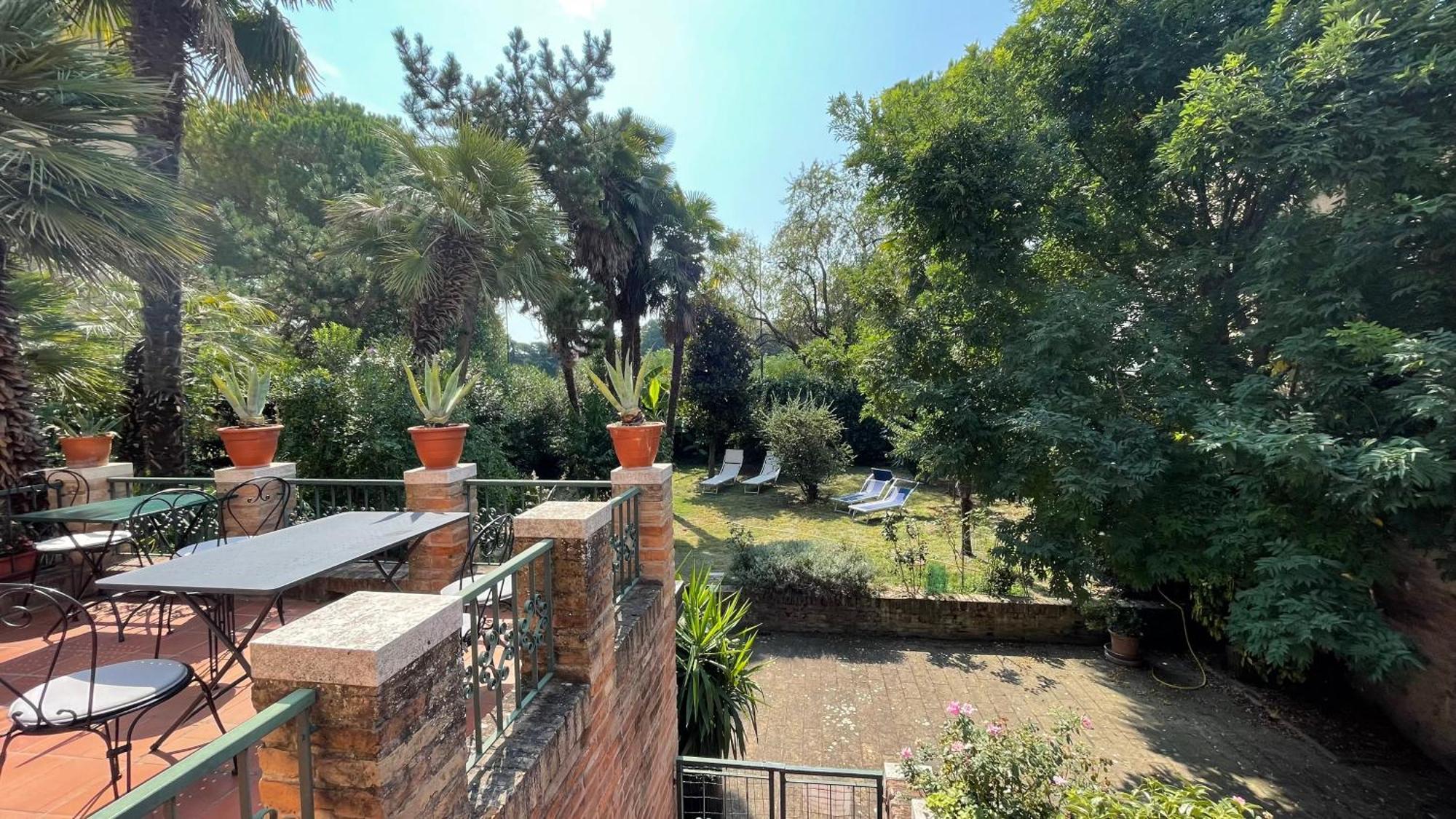 Ai Giardini Di San Vitale 3*
